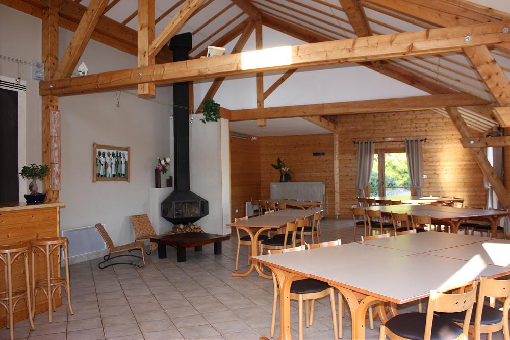 location salle Auvergne dans le Puy de Dôme ( 63 ) à Aydat
